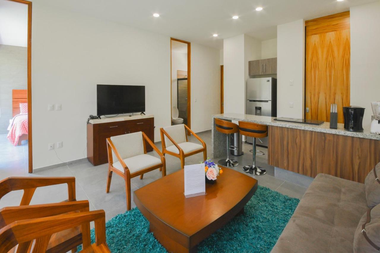 B Nayar Family Luxury Suites & Villas Residences La Cruz de Huanacaxtle Εξωτερικό φωτογραφία