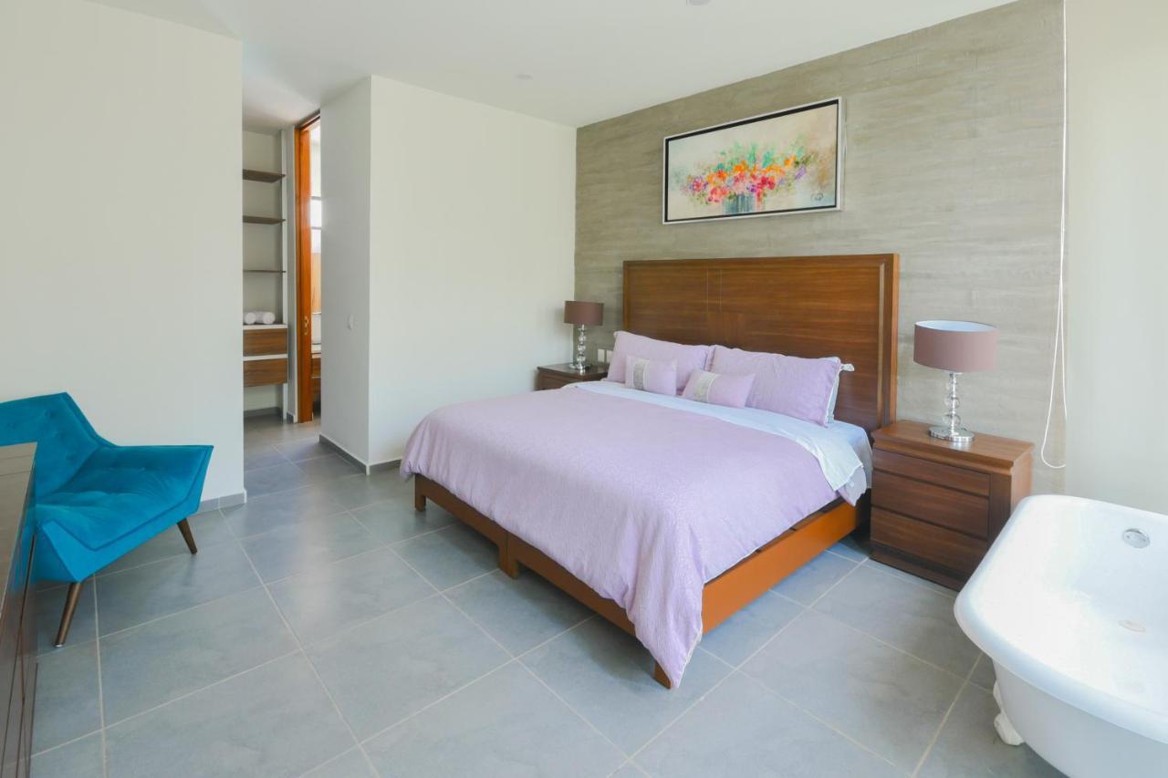 B Nayar Family Luxury Suites & Villas Residences La Cruz de Huanacaxtle Εξωτερικό φωτογραφία